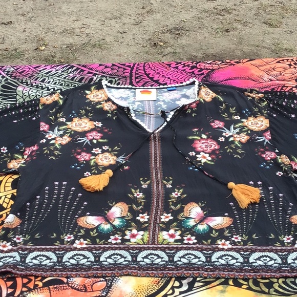 Farm Rio# /Anthropologie Top - Picture 3 of 8